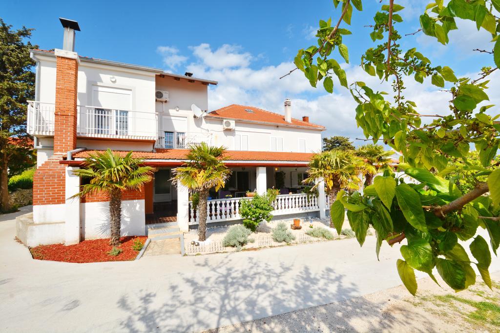 Apartments Katarina Veli Rat Ngoại thất bức ảnh