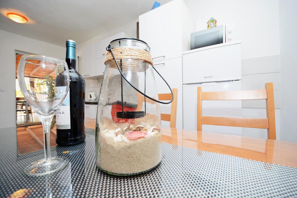 Apartments Katarina Veli Rat Ngoại thất bức ảnh
