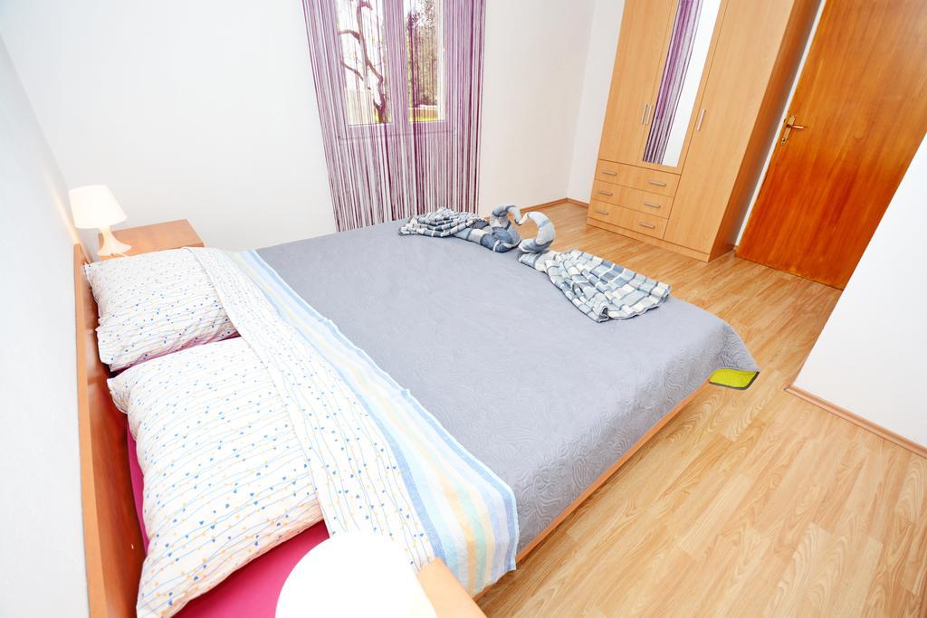 Apartments Katarina Veli Rat Ngoại thất bức ảnh