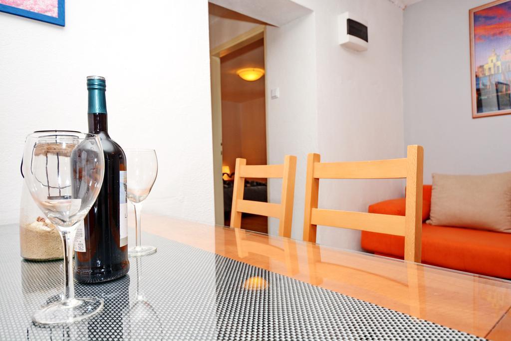 Apartments Katarina Veli Rat Ngoại thất bức ảnh