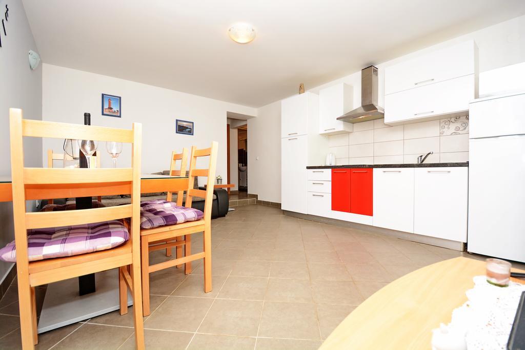 Apartments Katarina Veli Rat Ngoại thất bức ảnh