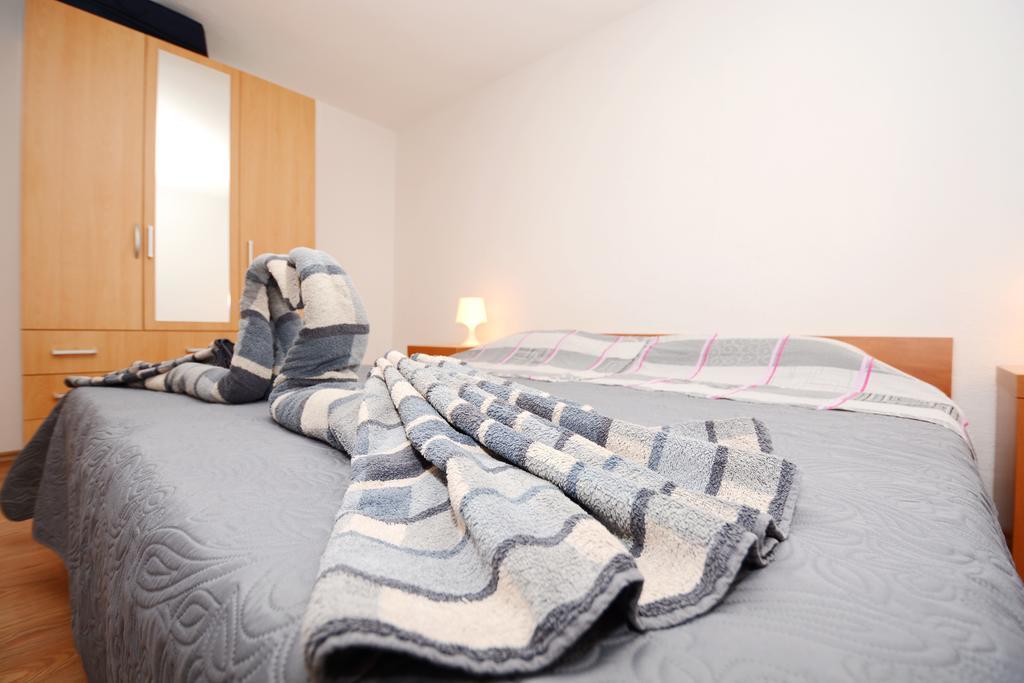 Apartments Katarina Veli Rat Ngoại thất bức ảnh