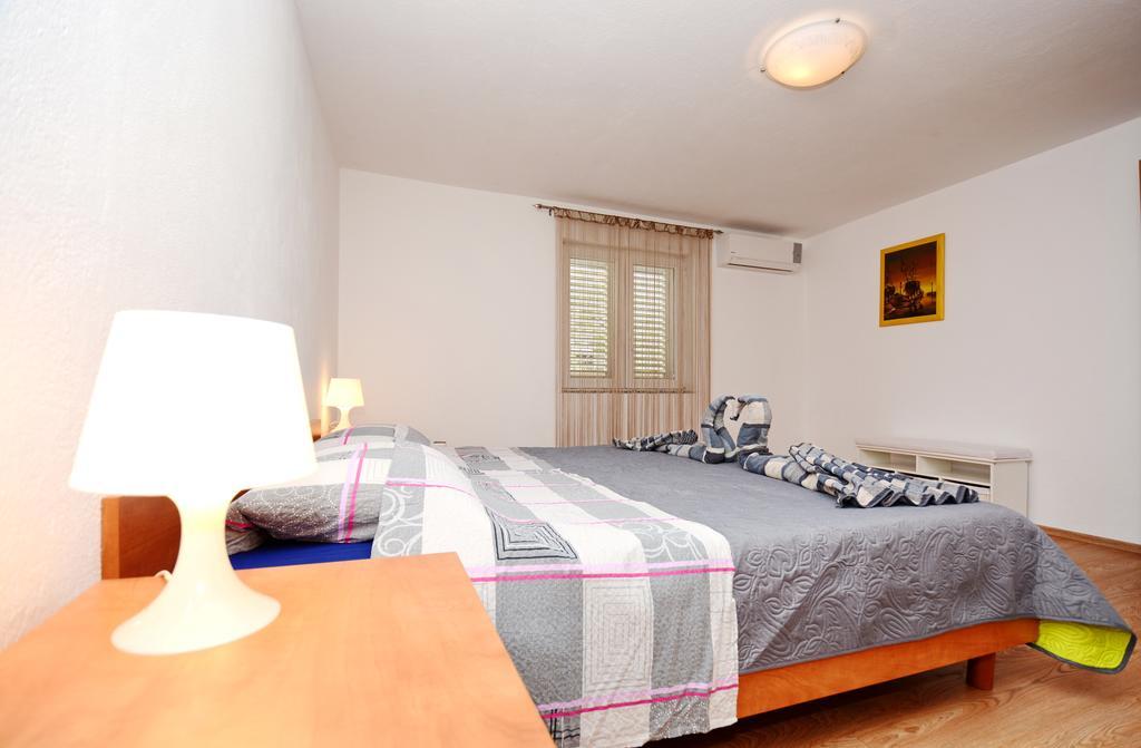 Apartments Katarina Veli Rat Ngoại thất bức ảnh