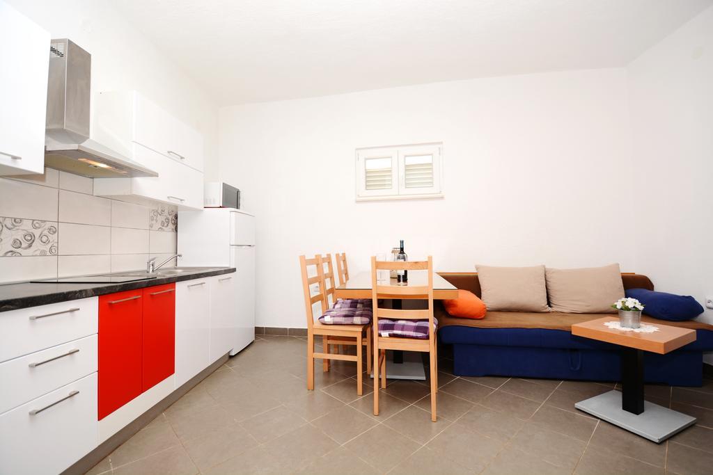 Apartments Katarina Veli Rat Ngoại thất bức ảnh