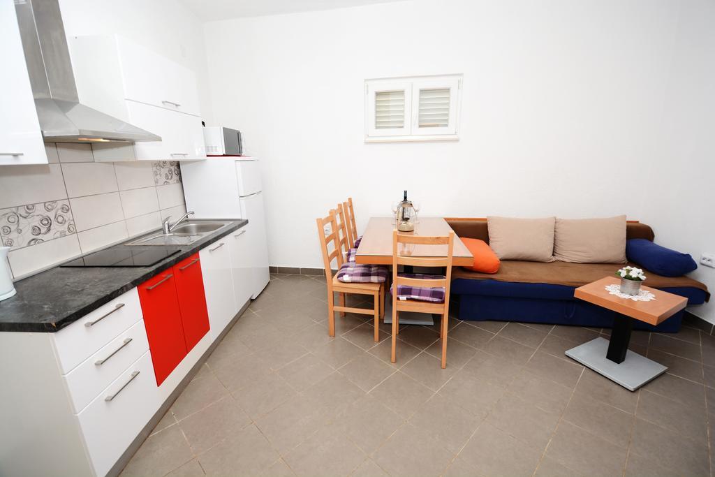 Apartments Katarina Veli Rat Ngoại thất bức ảnh